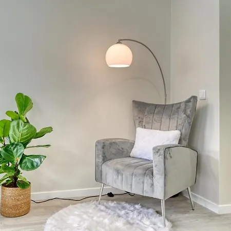 Tristao Vaz I, A In Madeira * Machico (Madeira)