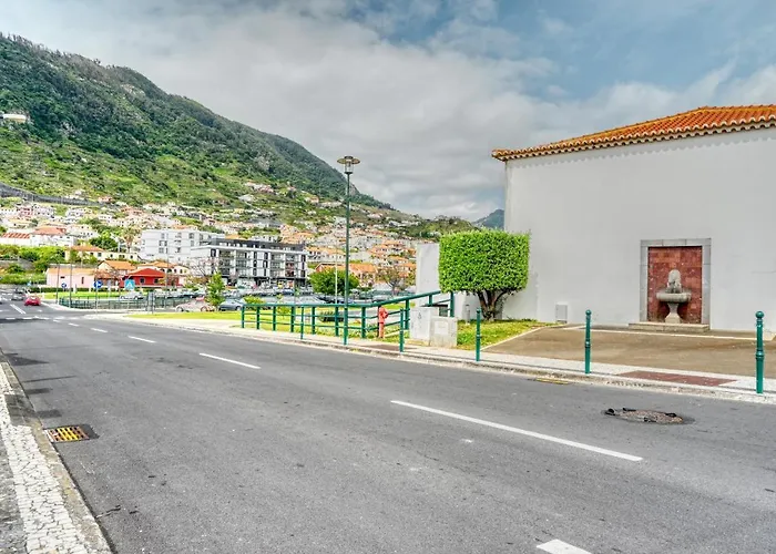 Tristao Vaz I, A In Madeira מצ'יקו