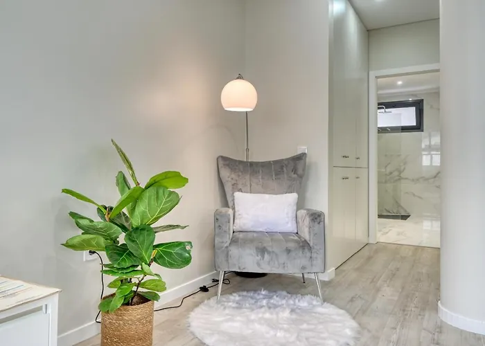 Tristao Vaz I, A In Madeira מצ'יקו