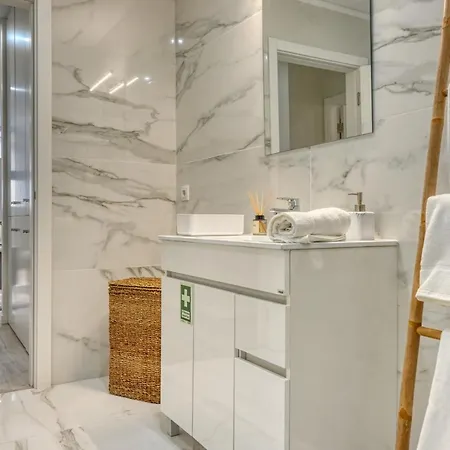 Tristao Vaz I, A In Madeira Апартаменты Машику